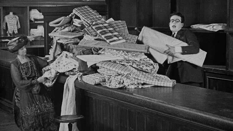 кадр из фильма Наконец в безопасности!