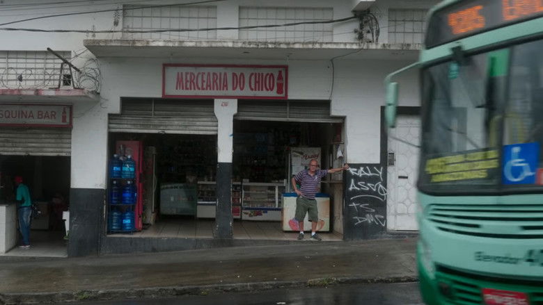 кадр из фильма Mercearias de Beagá