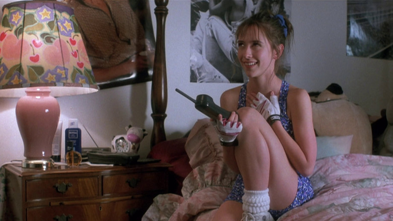 кадр из фильма Рассказывая тебе