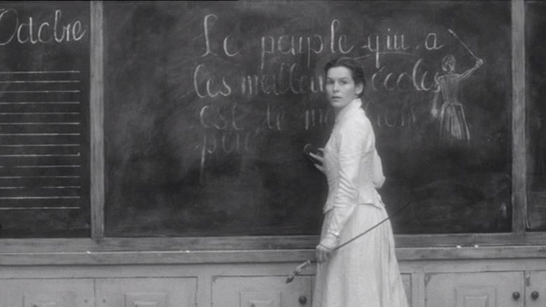 кадр из фильма Институт Бенжамента или Эту мечту люди зовут человеческой жизнью