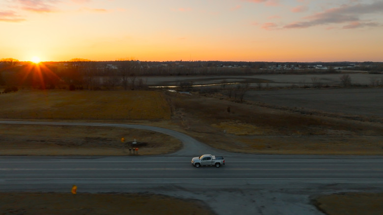 кадр из фильма Strangers