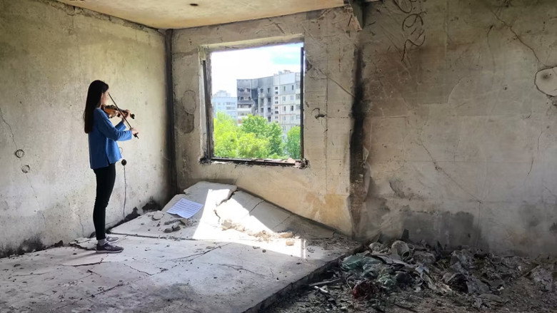 кадр из фильма La liberté ne meurt jamais, chroniques ukrainiennes