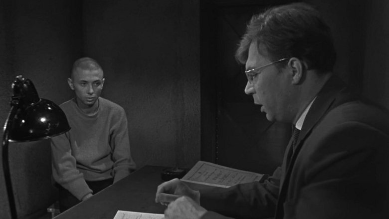 кадр из фильма Человек, который сомневается