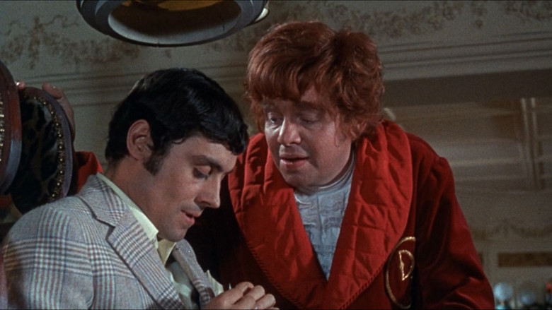 кадр из фильма Pussycat, Pussycat, I Love You