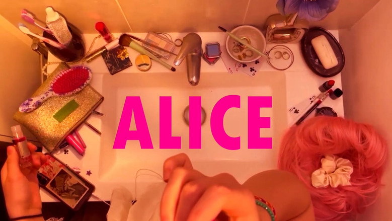 кадр из фильма Alice
