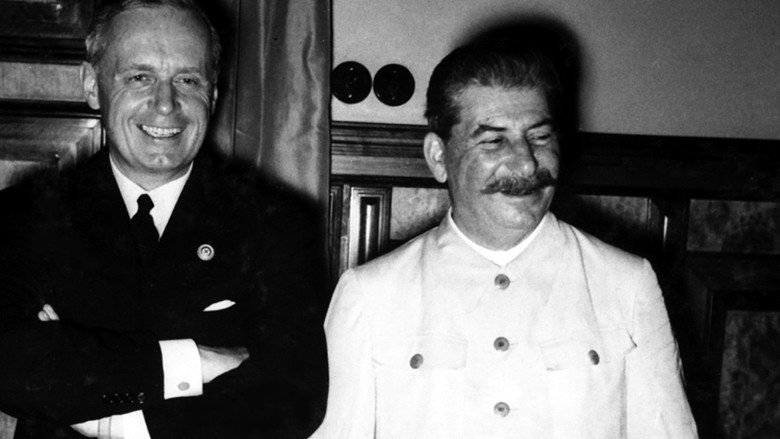 кадр из фильма Hitler & Stalin - Portrait einer Feindschaft