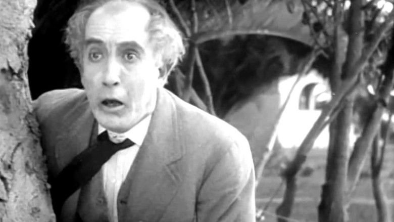 кадр из фильма The House of Darkness