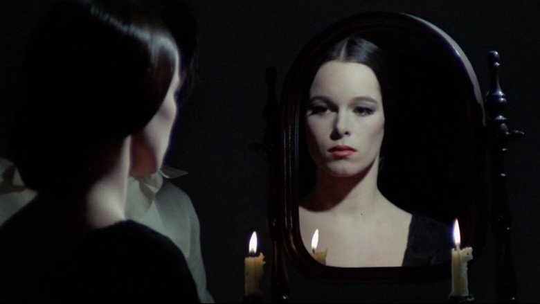 кадр из фильма La Madriguera