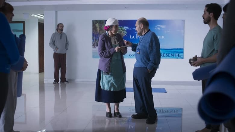 кадр из фильма Los Pacientes Recurrentes