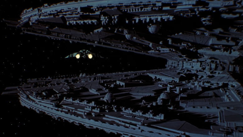 кадр из фильма Звездный крейсер Галактика