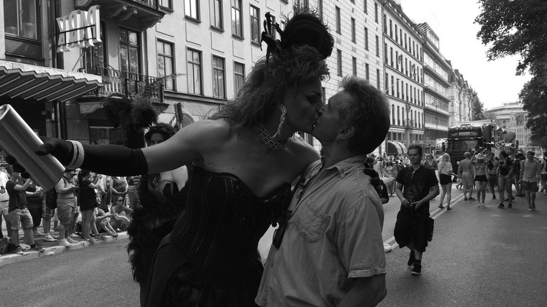 кадр из фильма Fördom & stolthet – en queer filmhistoria