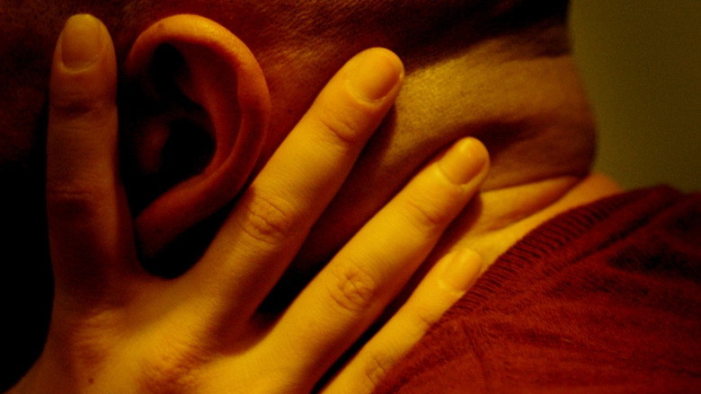 кадр из фильма Bloom Up: A Swinger Couple Story