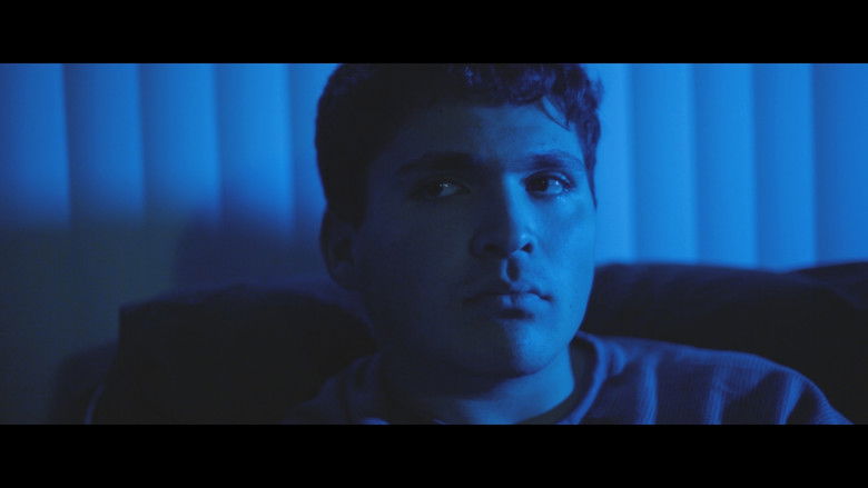 кадр из фильма AN7R0i7E