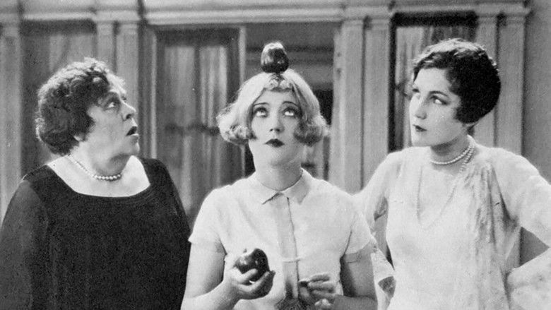 кадр из фильма The Patsy