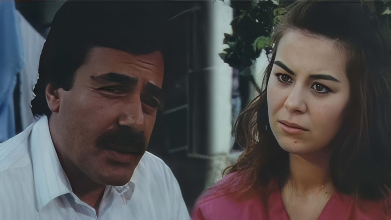 кадр из фильма Bu Şehrin Geceleri