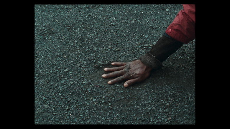 кадр из фильма Les attendants