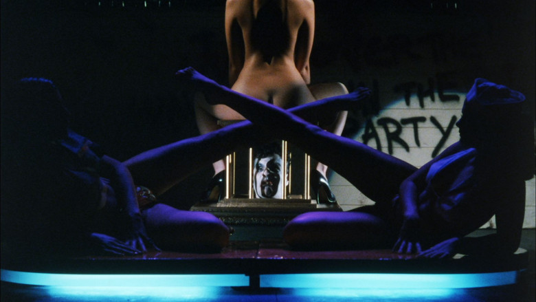 кадр из фильма Кафе «Плоть»