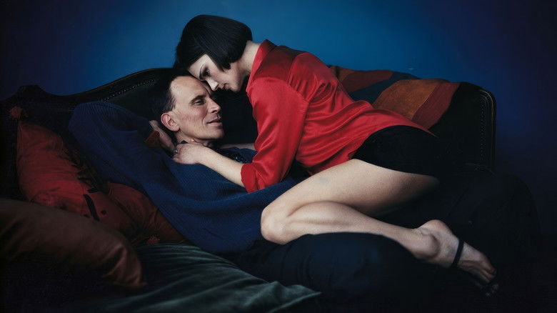 кадр из фильма За облаками