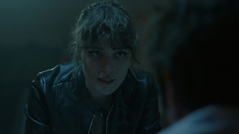 кадр из фильма Ölüler İçin Yaşam Kılavuzu