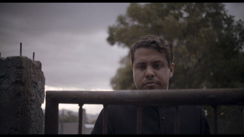 кадр из фильма Отец Пабло