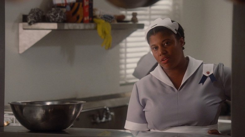 кадр из фильма Дворецкий