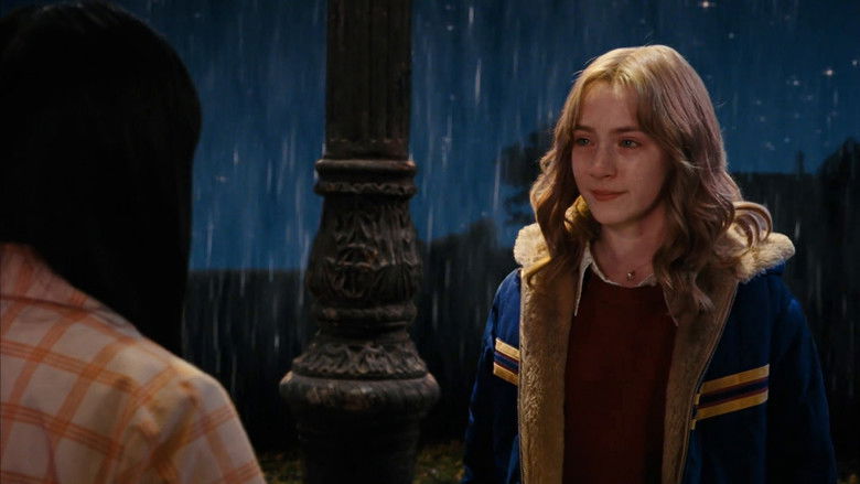 кадр из фильма Милые кости