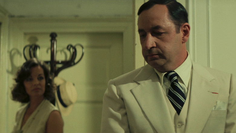 кадр из фильма Женщина в окне