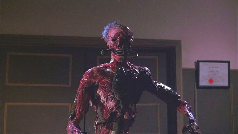 кадр из фильма Логово мутанта