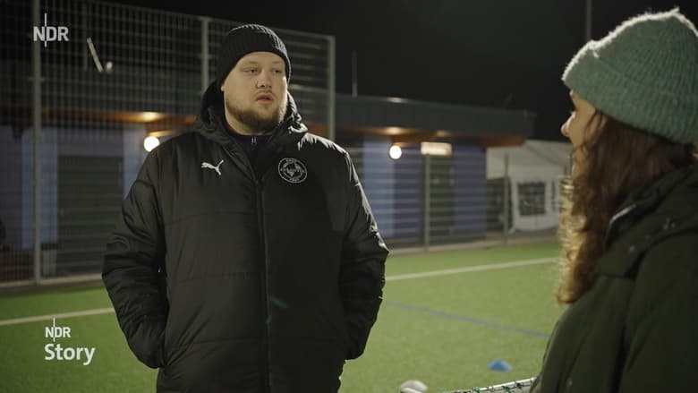 кадр из фильма Russlanddeutsche, die AfD und ich