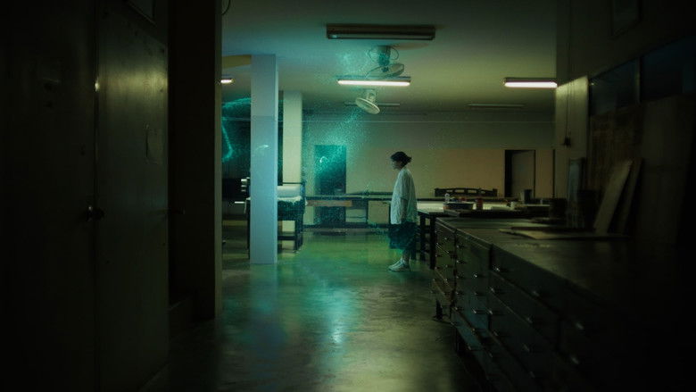 кадр из фильма Fractured Particle