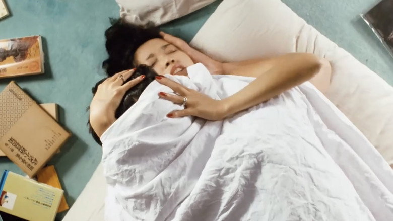 кадр из фильма 不倫