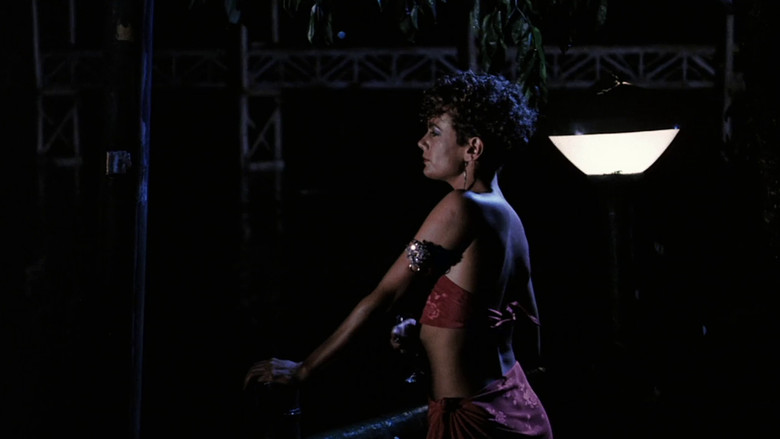 кадр из фильма Шёлк