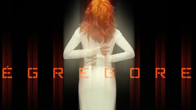 кадр из фильма Mylène Farmer : Égrégore - L'Avant-Première
