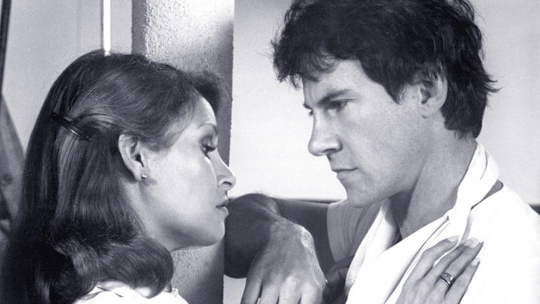 кадр из фильма Маманя, Бюст и Живчик