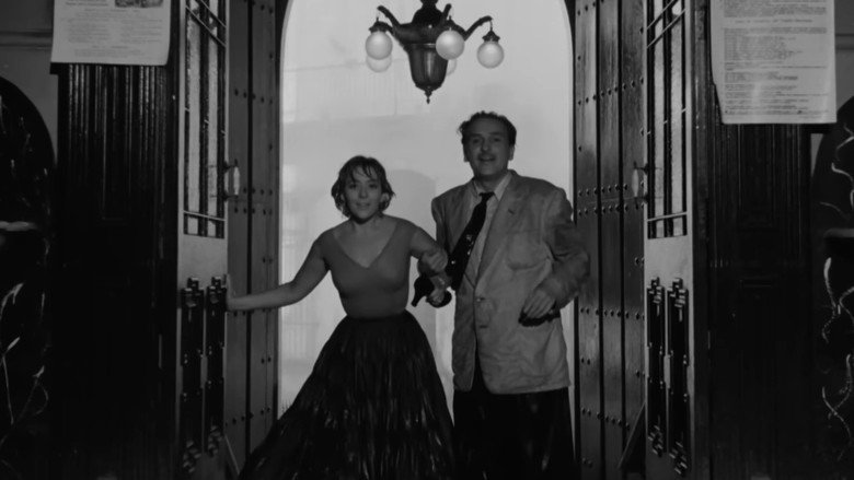 кадр из фильма Un extraño en la escalera