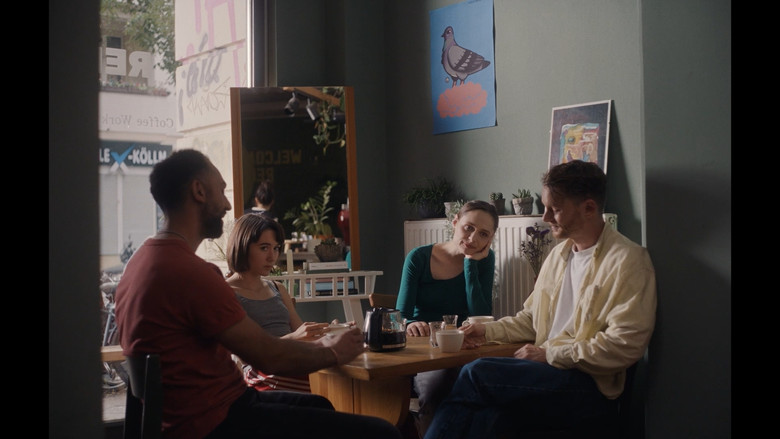 кадр из фильма Ana Kann Alles