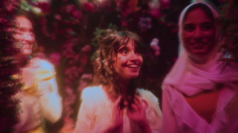 кадр из фильма أحلام العصر