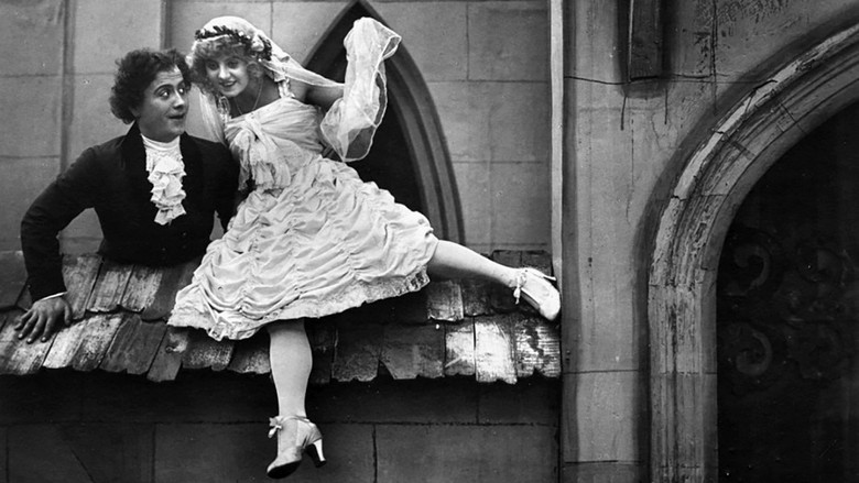 кадр из фильма Кукла