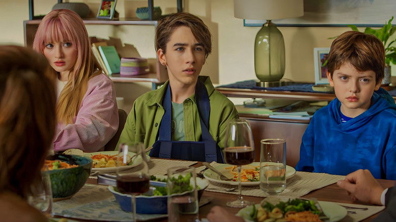 кадр из фильма Papá o Mamá