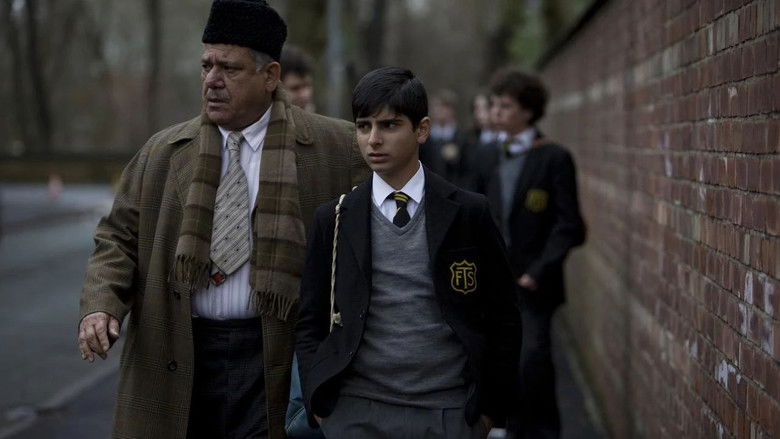 кадр из фильма Запад есть Запад