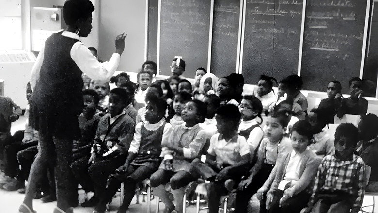 кадр из фильма Harlem School 1970