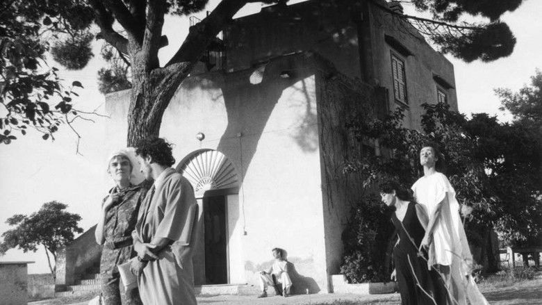 кадр из фильма Torpore internazionale