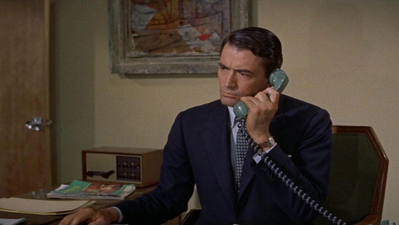 кадр из фильма The Man in the Gray Flannel Suit