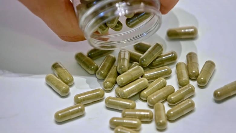 кадр из фильма A Leaf of Faith