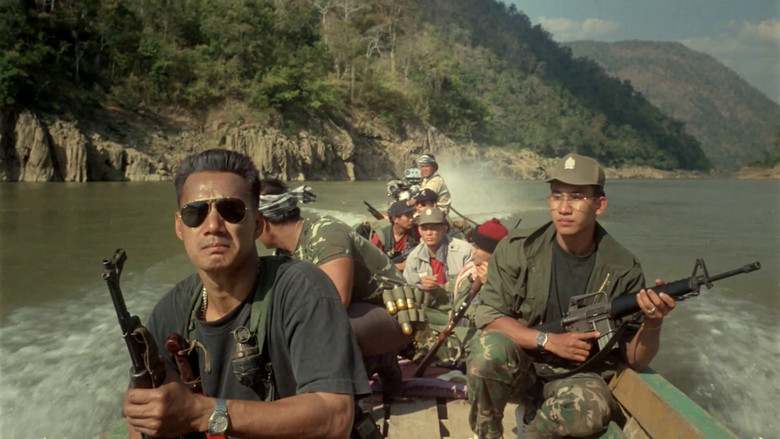 кадр из фильма มือปืน 2 สาละวิน