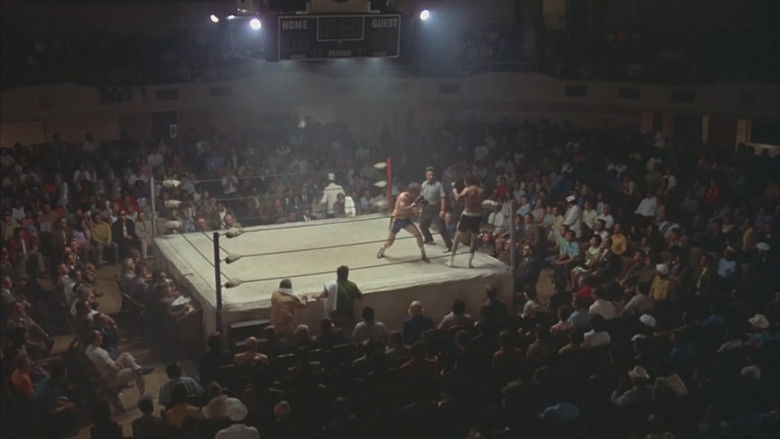 кадр из фильма Жирный город