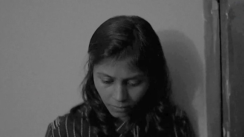 кадр из фильма লাইভ ফ্রম ঢাকা