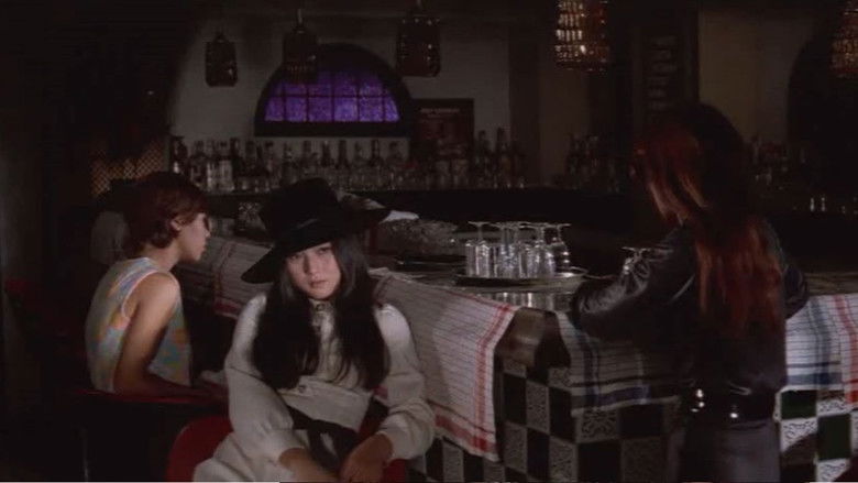 кадр из фильма 野良猫ロック　マシン・アニマル