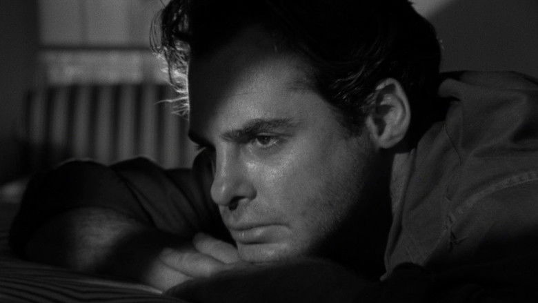 кадр из фильма Частная собственность