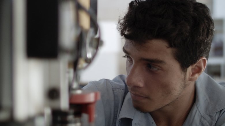 кадр из фильма Oração ao Cadáver Desconhecido